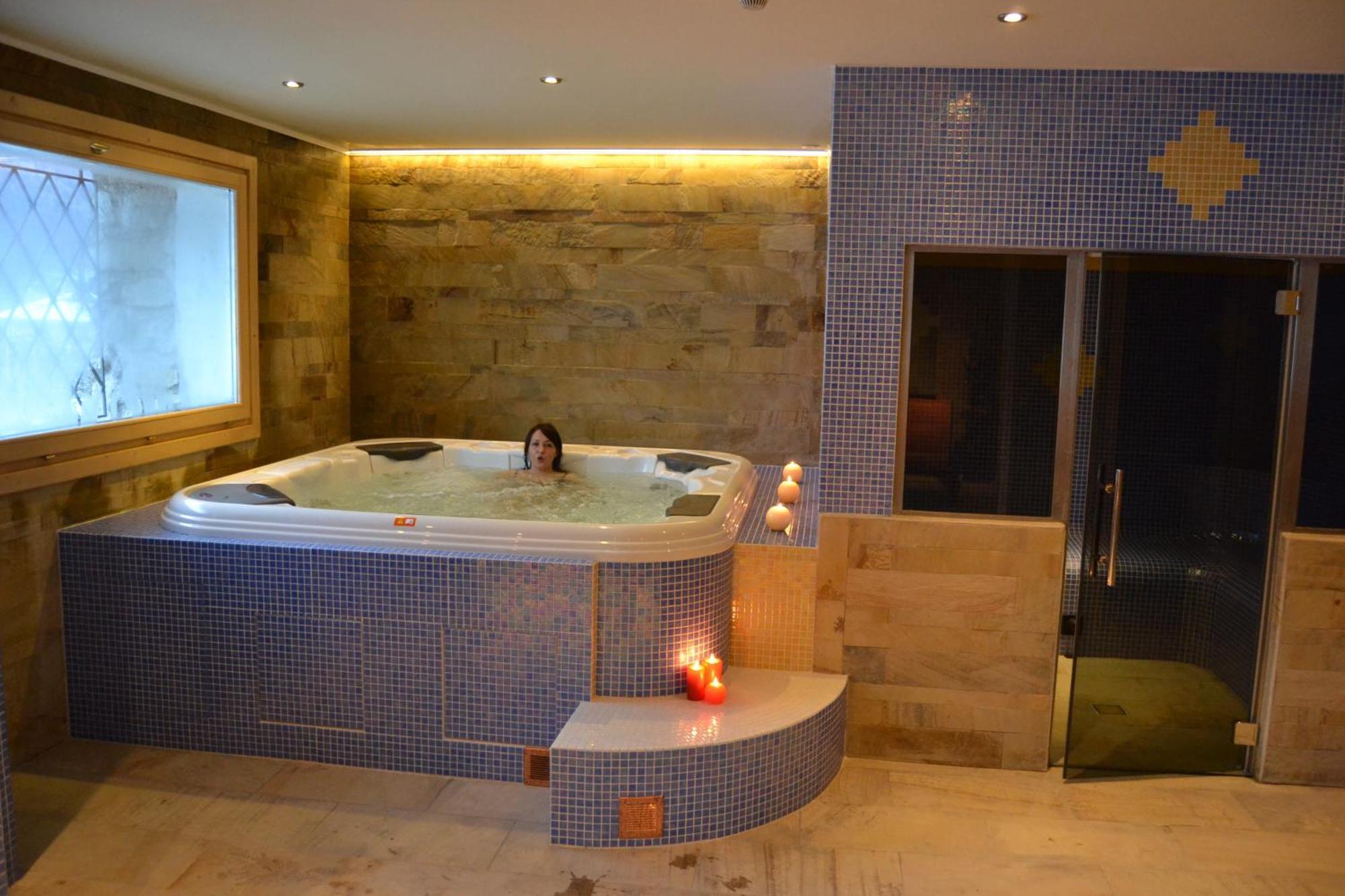 Park Hotel Bellevue Димаро Екстериор снимка